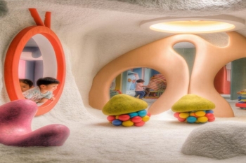 科技感爆满的儿童游乐盐洞