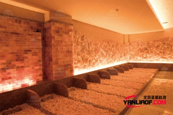 躺在张家界盐砖盐墙房间看天空之镜美的不像话